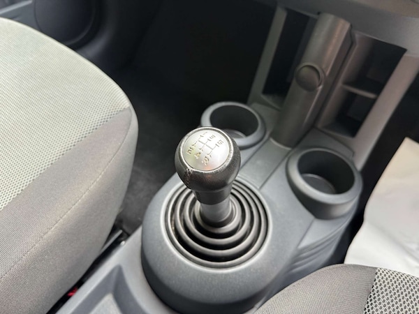 Used Mitsubishi Colt 2013 for sale - 76208637: Photo 5