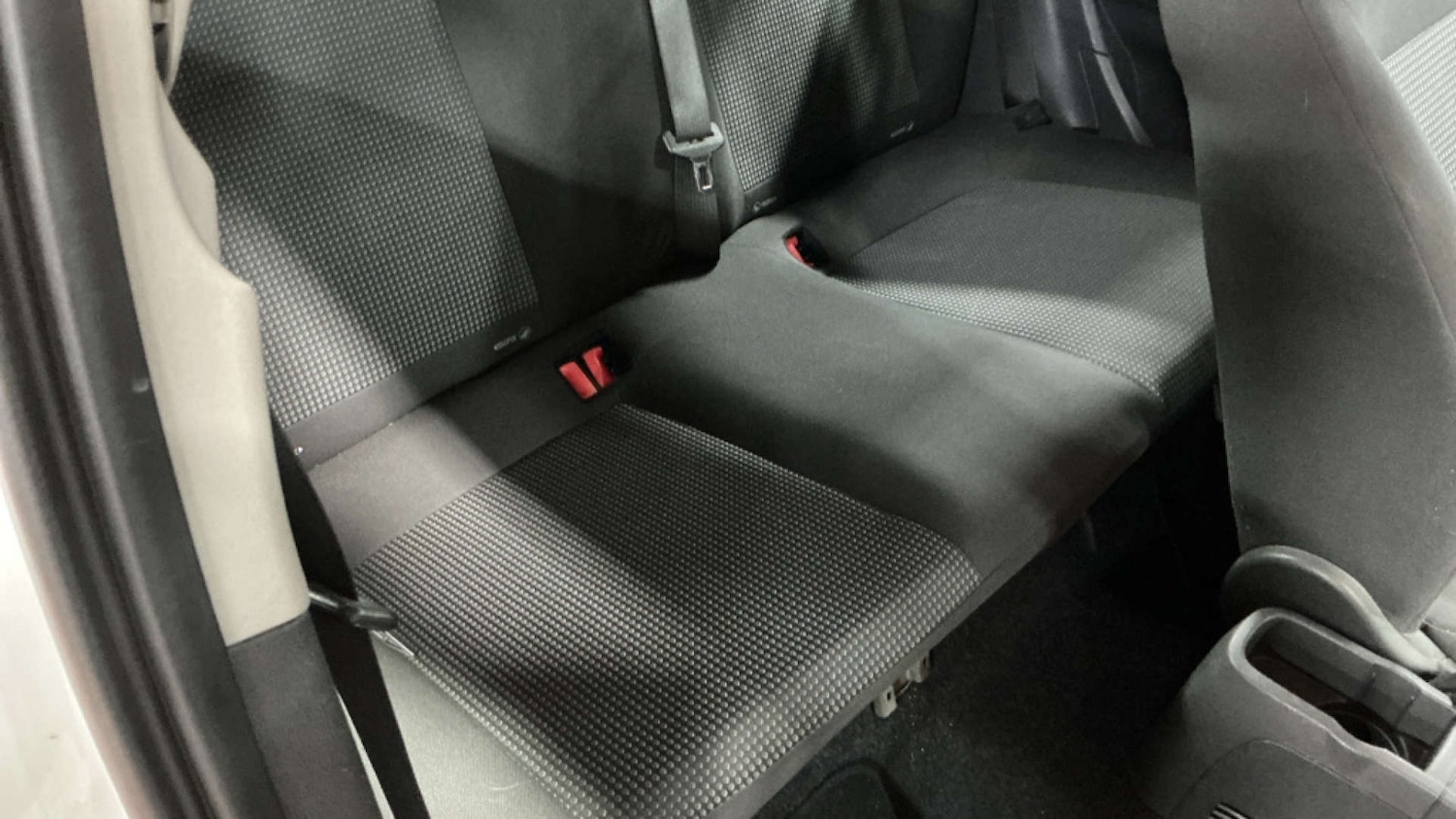 Used Vauxhall Corsa 2011 for sale - 77038547: Photo 9