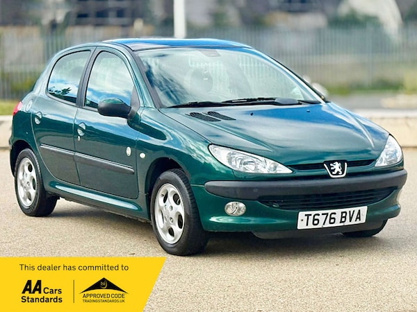 Used Peugeot 206 1999 for sale - 76208636: Photo 1