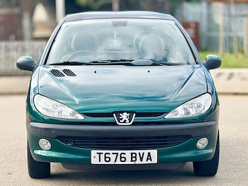 Used Peugeot 206 1999 for sale - 76208636: Photo 2