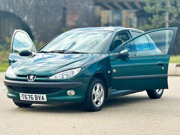 Used Peugeot 206 1999 for sale - 76208636: Photo 3