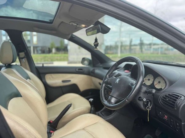 Used Peugeot 206 1999 for sale - 76208636: Photo 48