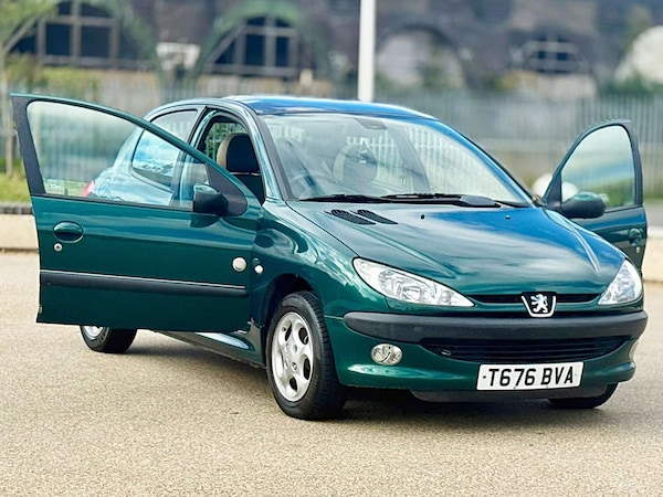 Used Peugeot 206 1999 for sale - 76208636: Photo 69