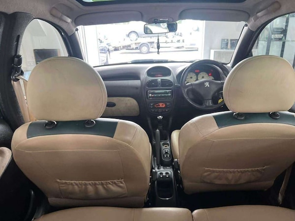 Used Peugeot 206 1999 for sale - 76208636: Photo 6