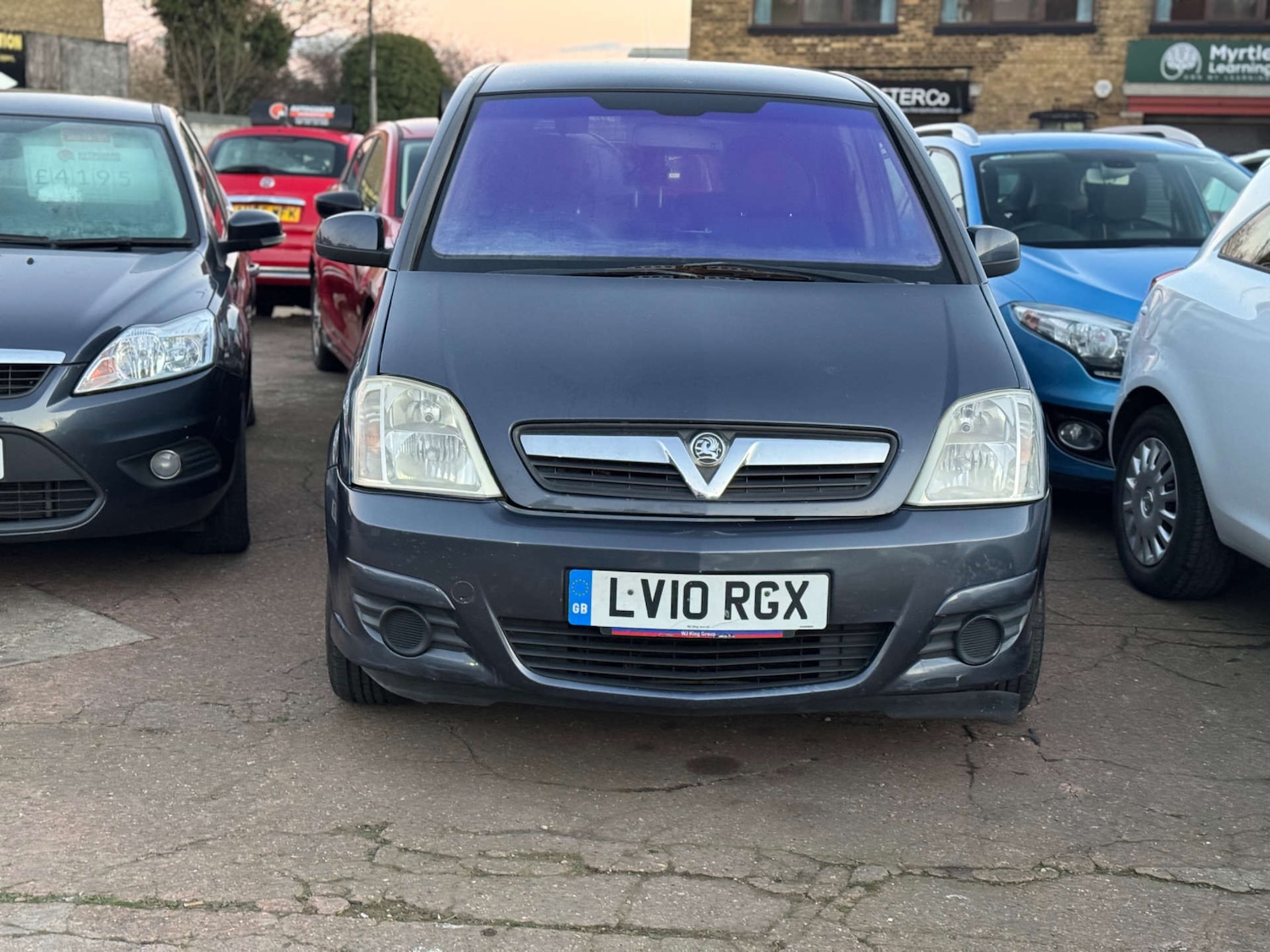 Used Vauxhall Meriva 2010 for sale - 77097070: Photo 2