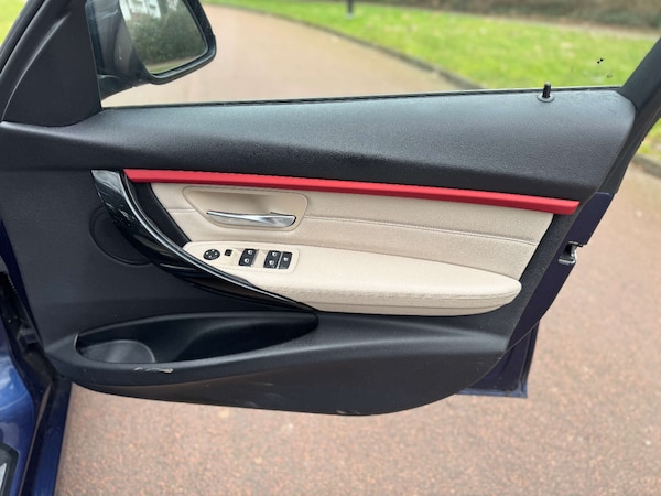 Used BMW 3 Series 2016 for sale - 76208628: Photo 45
