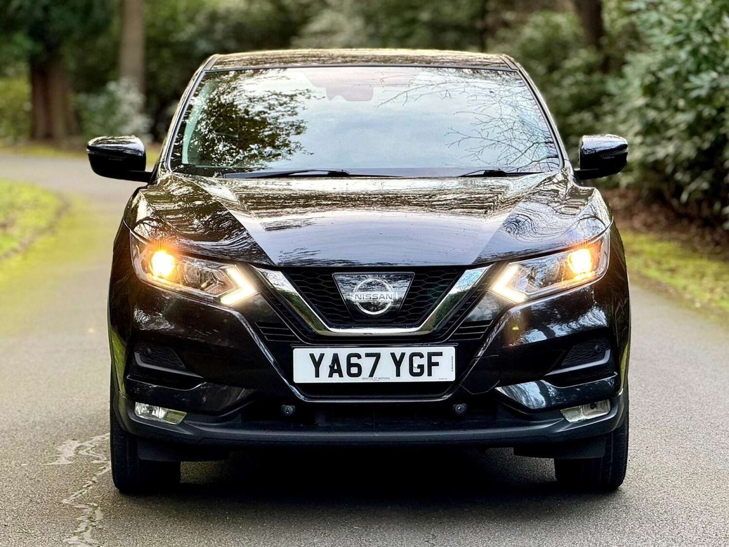 Used Nissan Qashqai 2017 for sale - 76366192: Photo 2