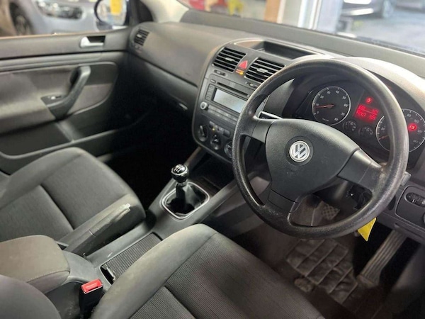 Used Volkswagen Golf 2005 for sale - 73840890: Photo 4