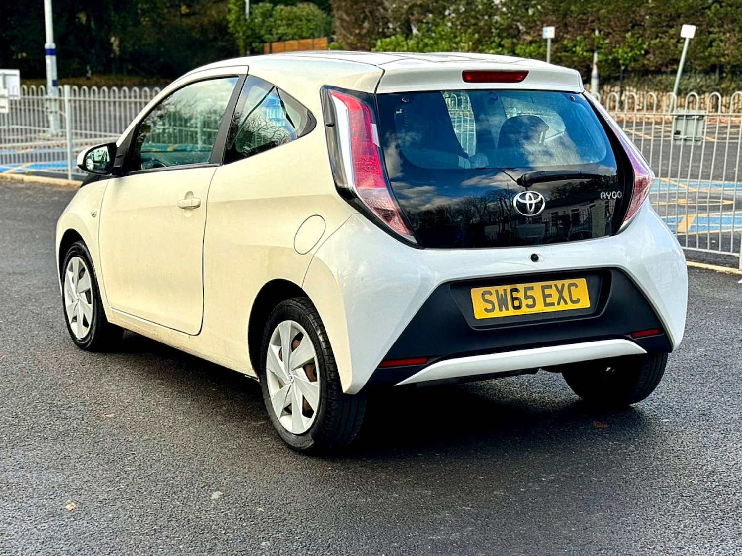 Vehicle 21