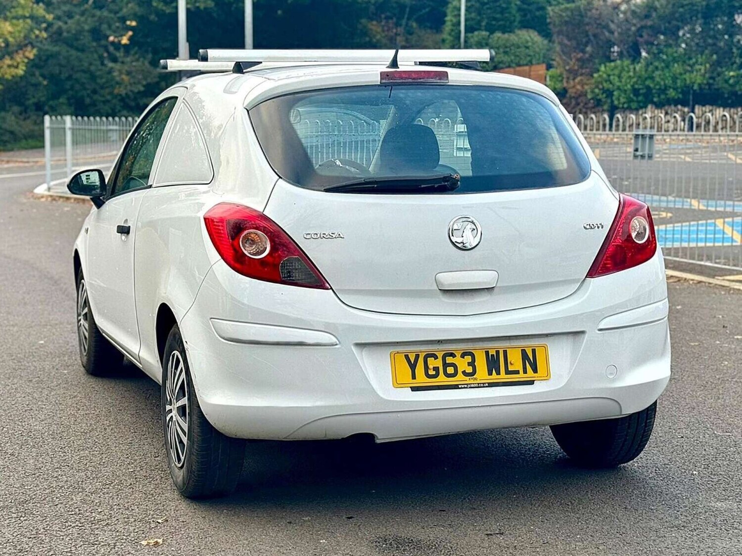 Used Vauxhall Corsa 2013 for sale - 76600803: Photo 10