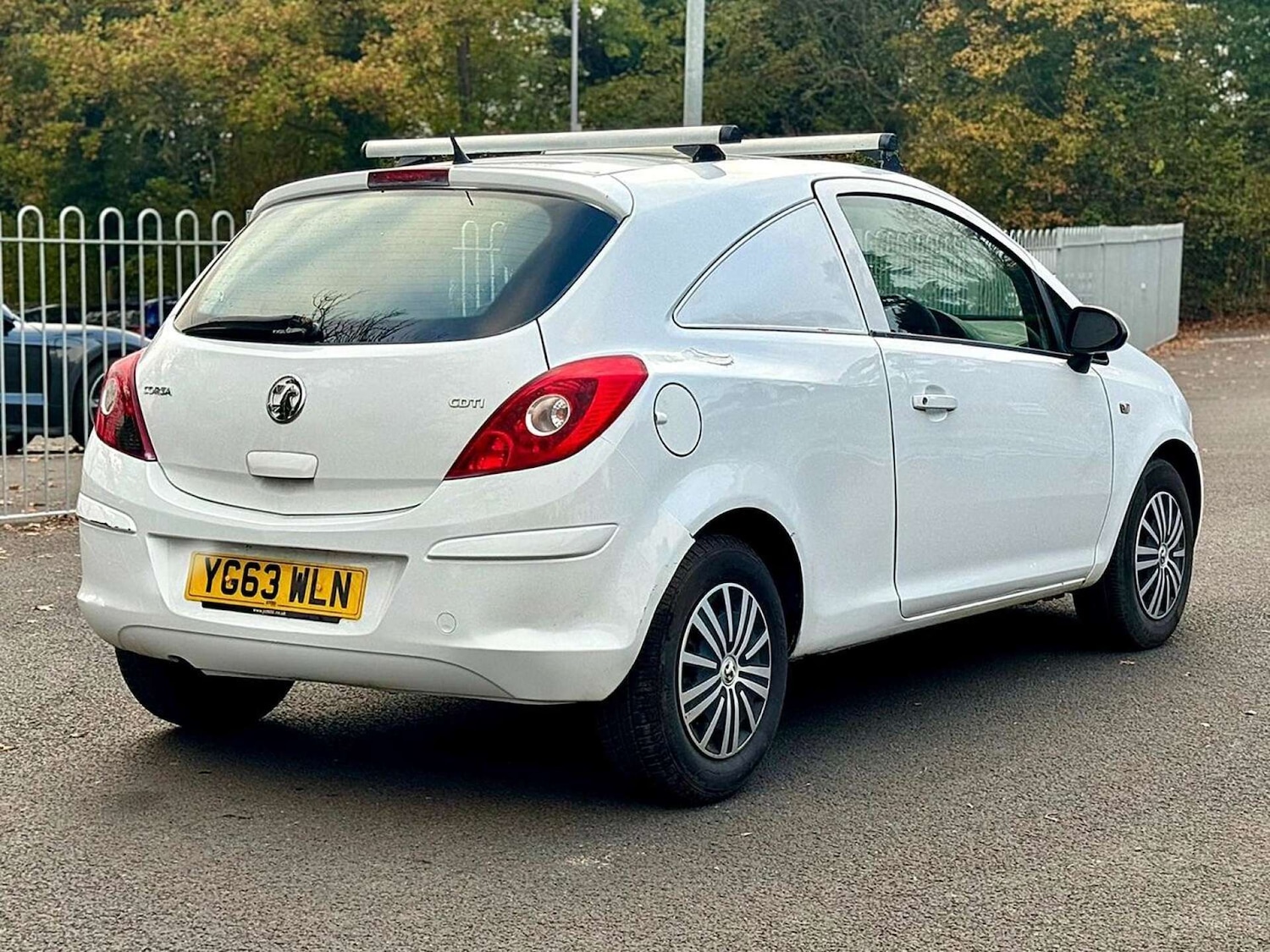 Used Vauxhall Corsa 2013 for sale - 76600803: Photo 18