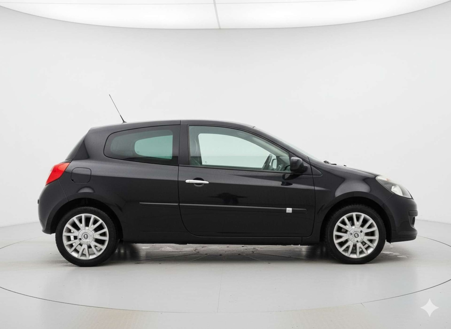 Used Renault Clio 2008 for sale - 76407732: Photo 6