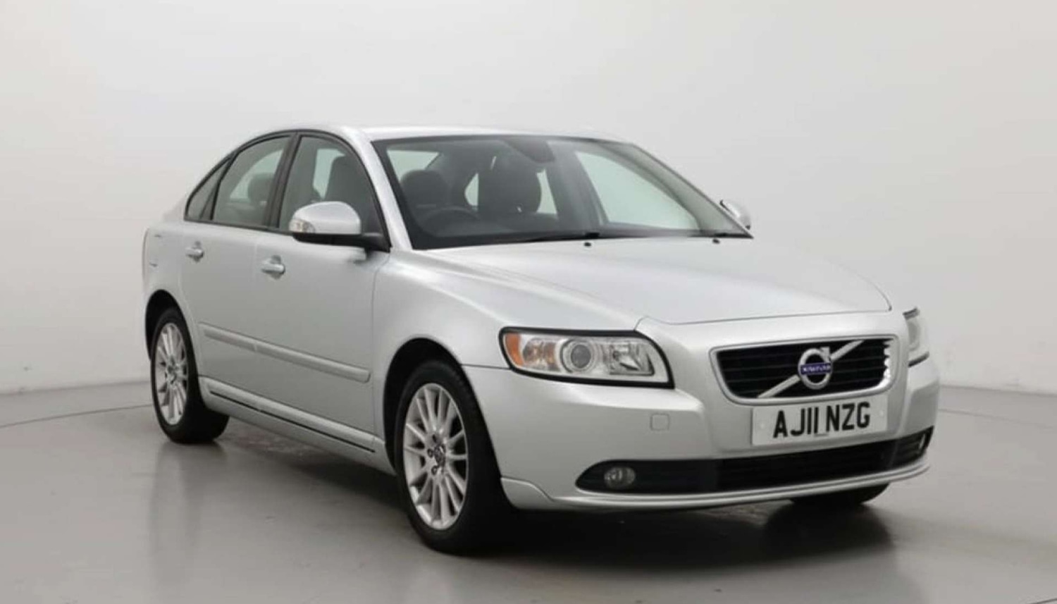 Used Volvo S40 2011 for sale - 76749842: Photo 1