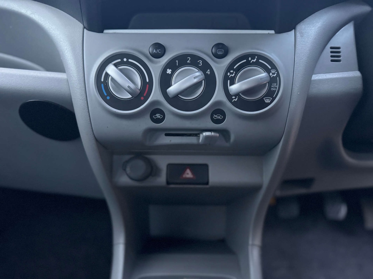 Used Suzuki Alto 2011 for sale - 76618154: Photo 29