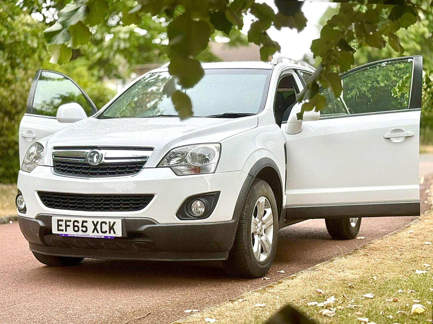 Used Vauxhall Antara 2015 for sale - 76601875: Photo 3
