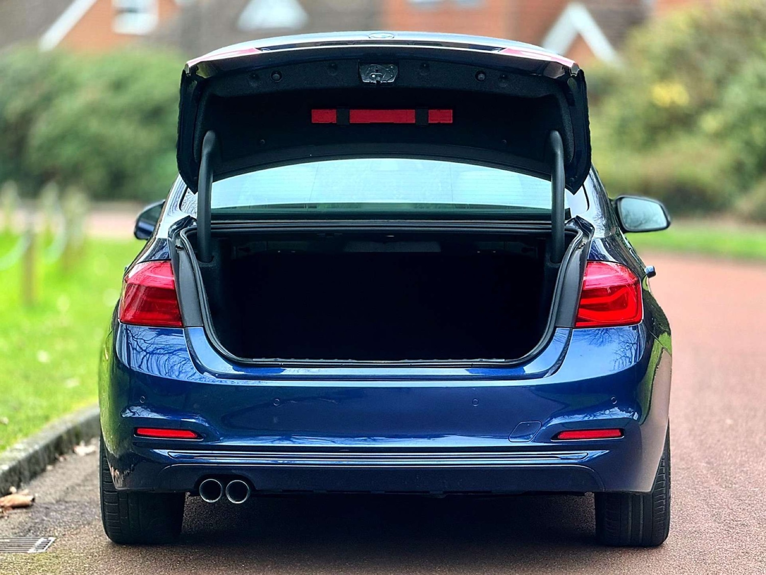 Used BMW 3 Series 2016 for sale - 76602010: Photo 30