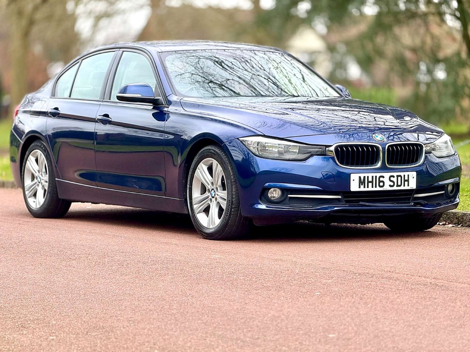 Used BMW 3 Series 2016 for sale - 76602010: Photo 6