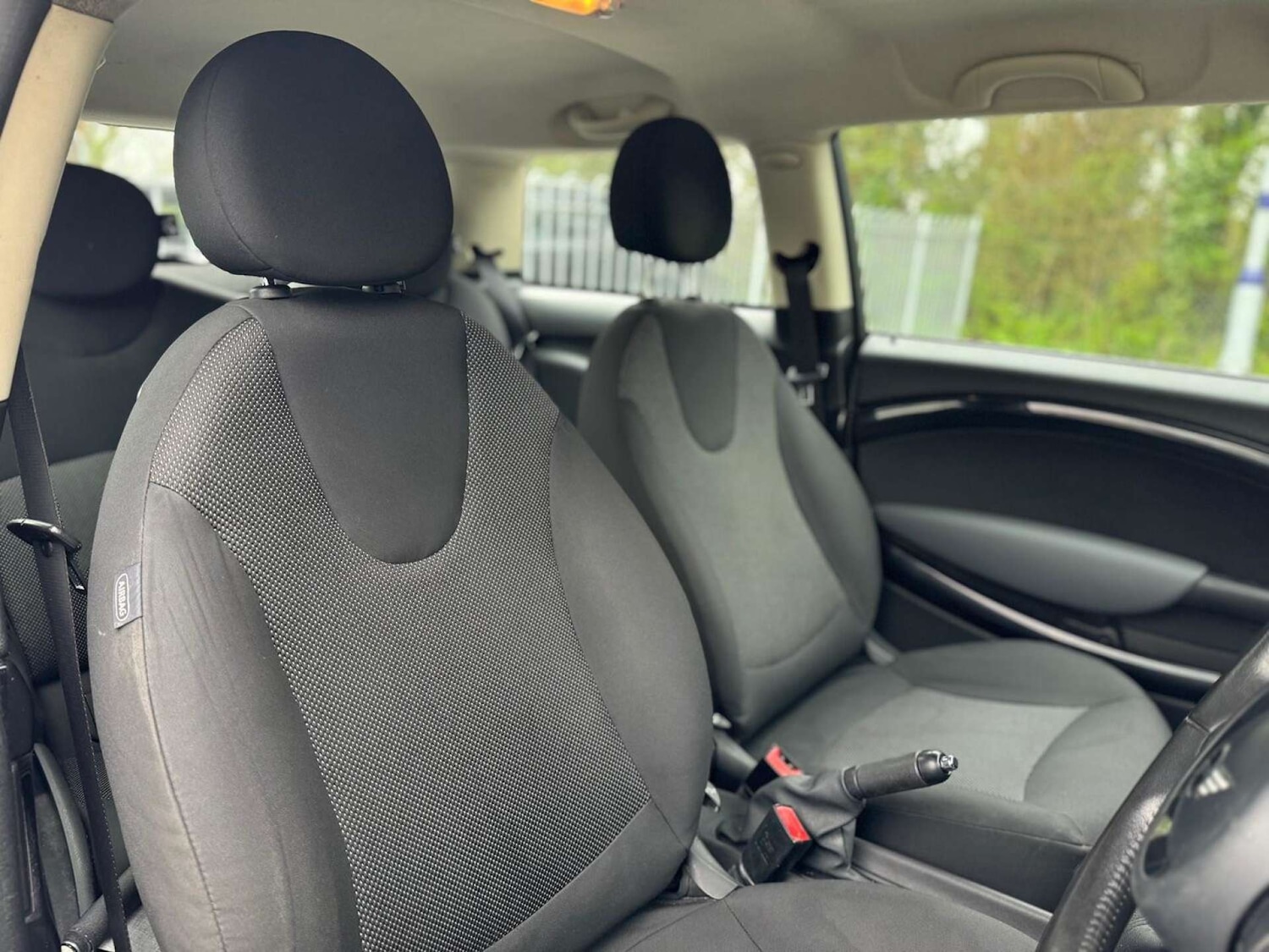 Used MINI Hatch 2010 for sale - 76601102: Photo 18