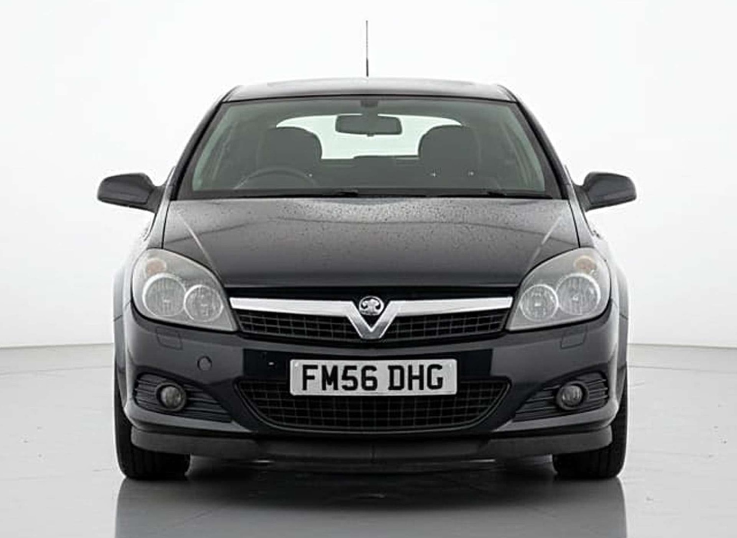 Used Vauxhall Astra 2007 for sale - 77210045: Photo 2