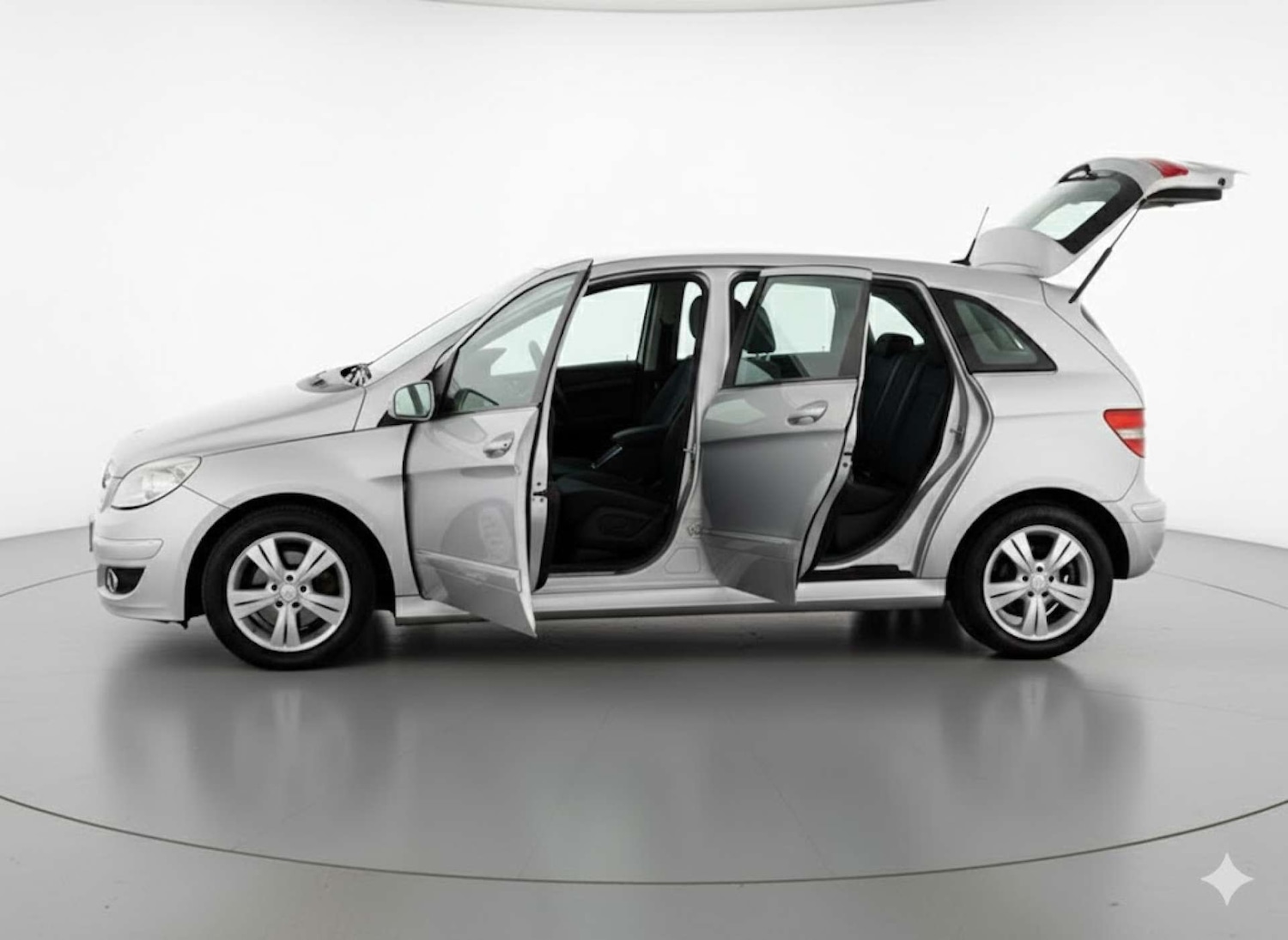 Used Mercedes-Benz B Class 2010 for sale - 77575836: Photo 11