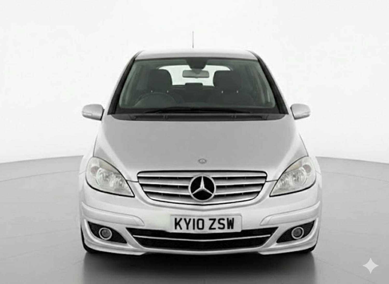 Used Mercedes-Benz B Class 2010 for sale - 77575836: Photo 2