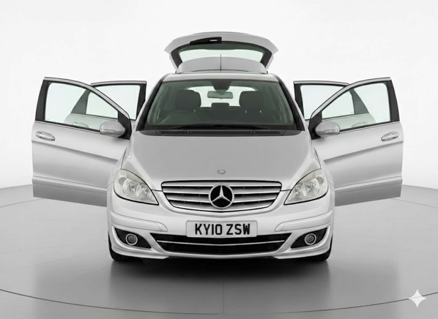 Used Mercedes-Benz B Class 2010 for sale - 77575836: Photo 4