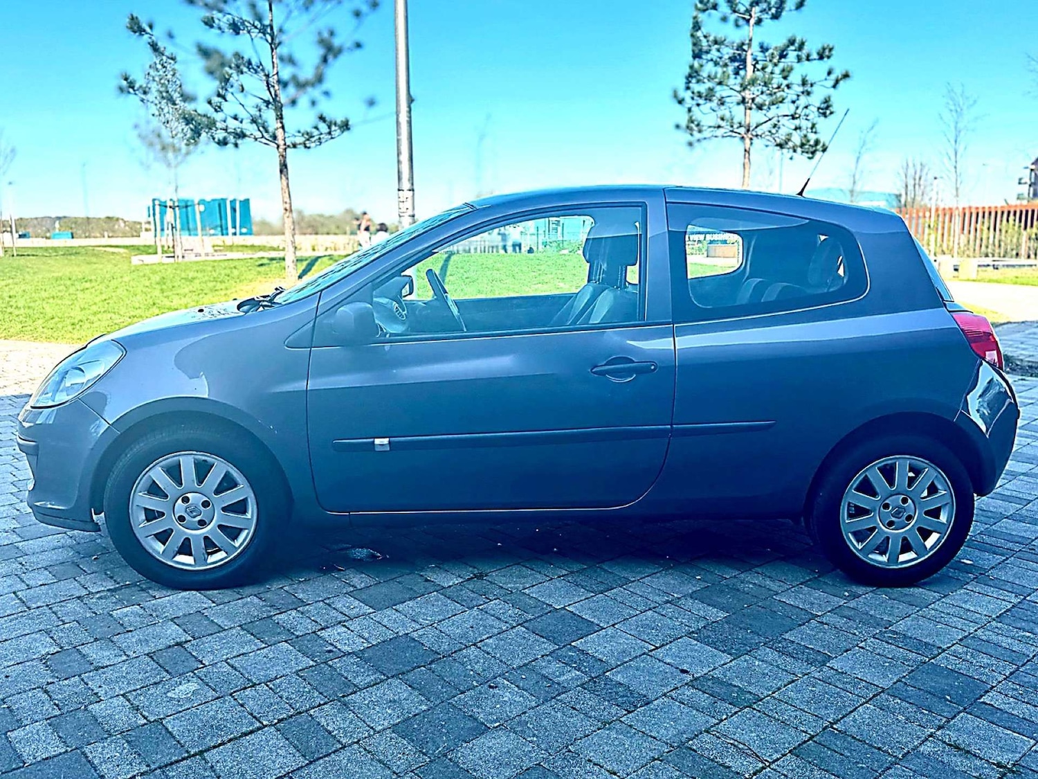 Used Renault Clio 2007 for sale - 76601880: Photo 14