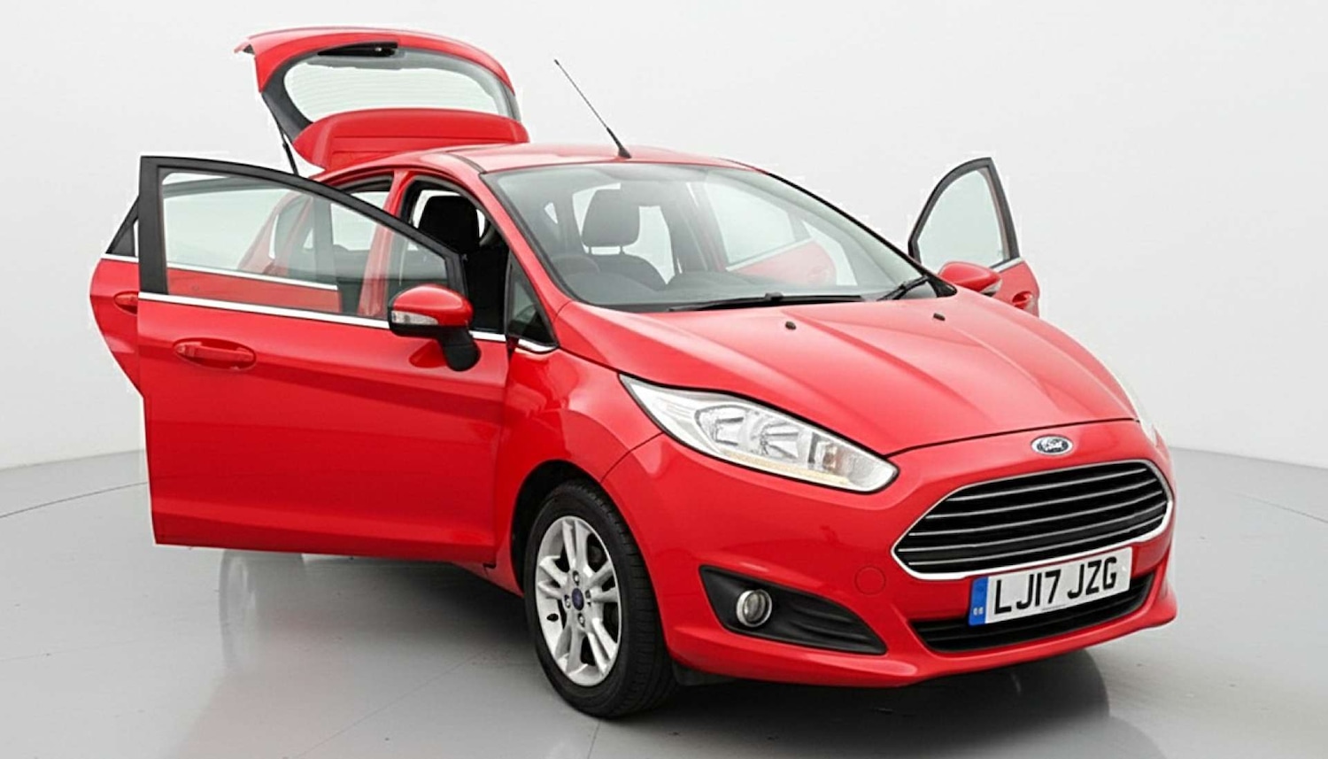 Used Ford Fiesta 2017 for sale - 77393389: Photo 1