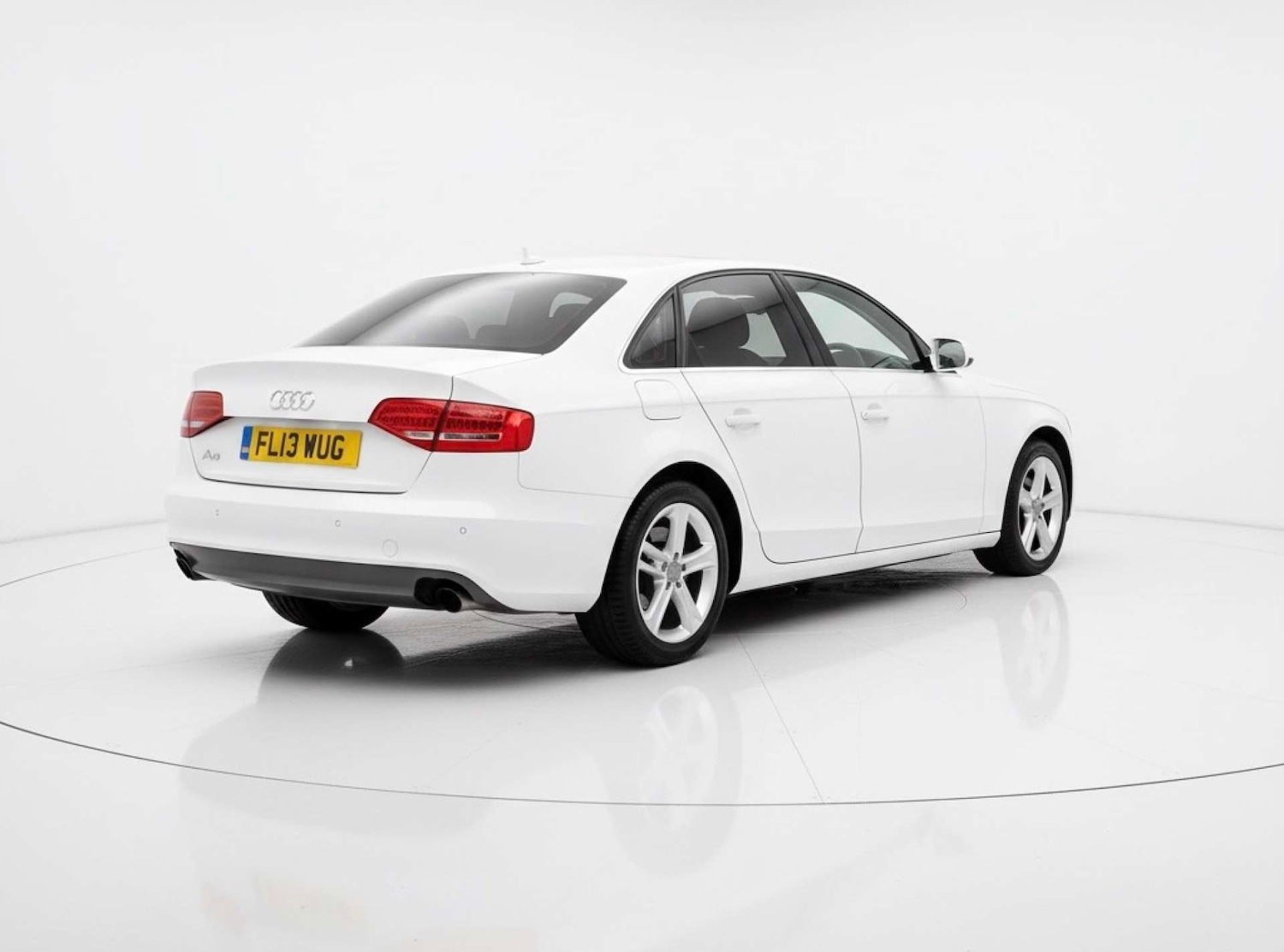 Used Audi A4 2013 for sale - 76225415: Photo 4