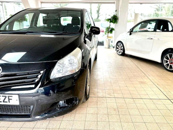 Used Toyota Verso 2011 for sale - 73840850: Photo 18