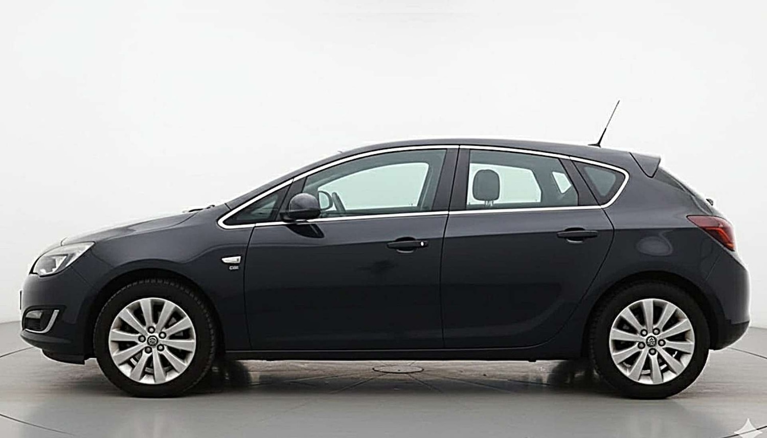 Used Vauxhall Astra 2014 for sale - 76767909: Photo 6