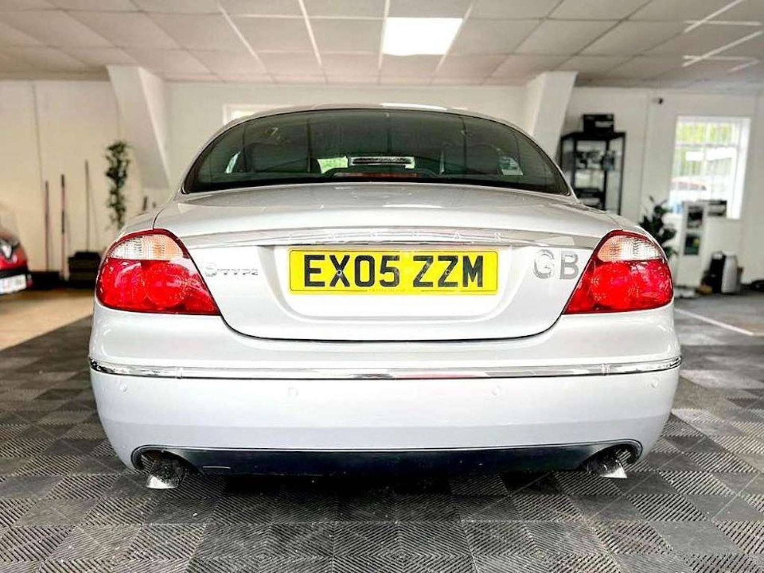 Used Jaguar S-Type 2005 for sale - 76363524: Photo 6