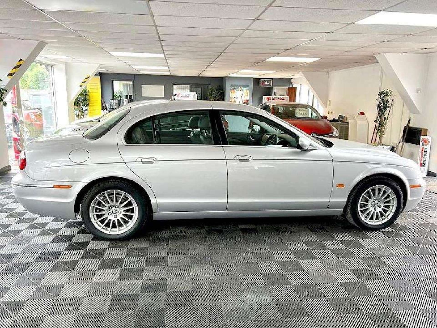 Used Jaguar S-Type 2005 for sale - 76363524: Photo 7