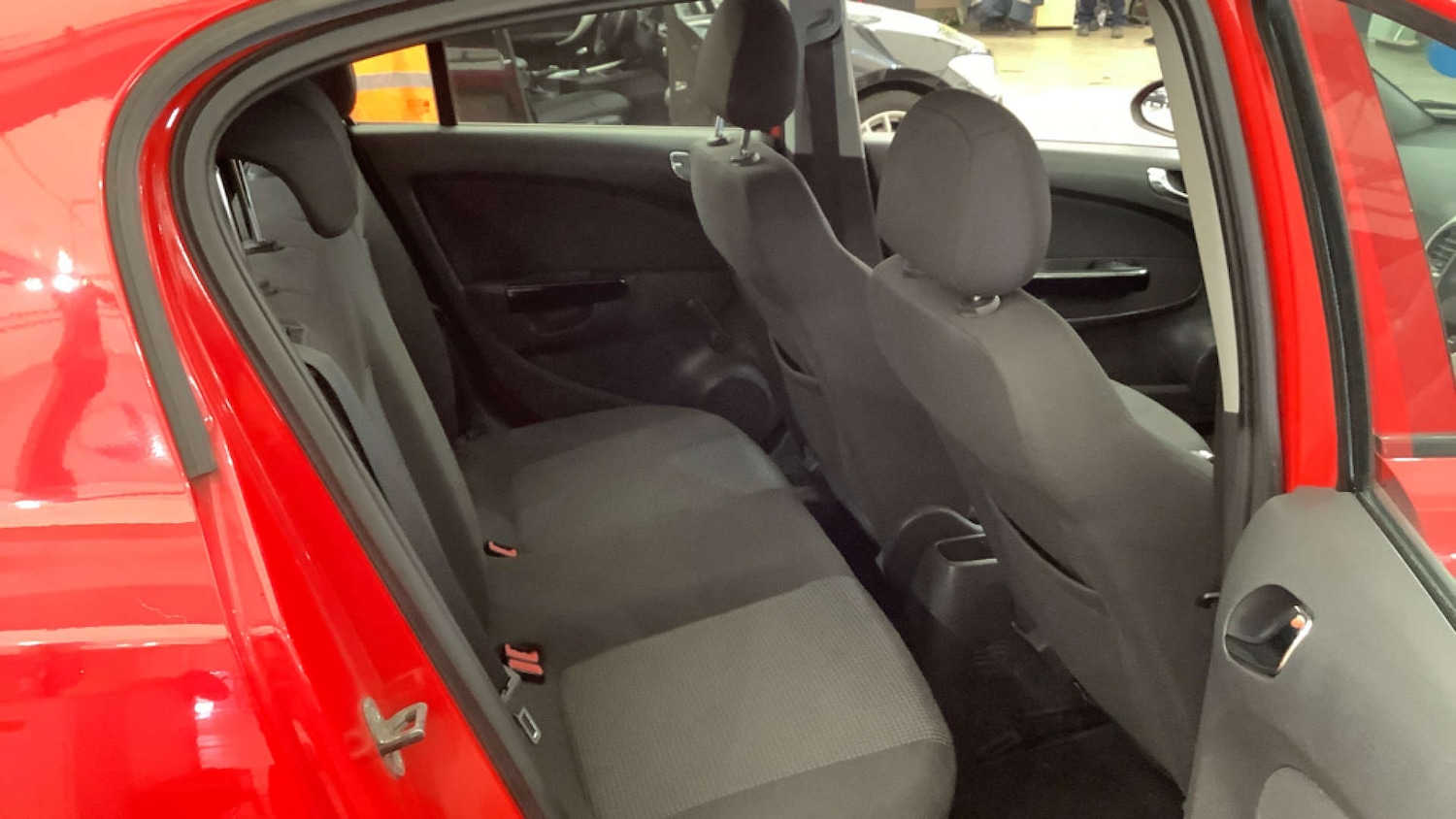 Used Vauxhall Corsa 2010 for sale - 76356021: Photo 9