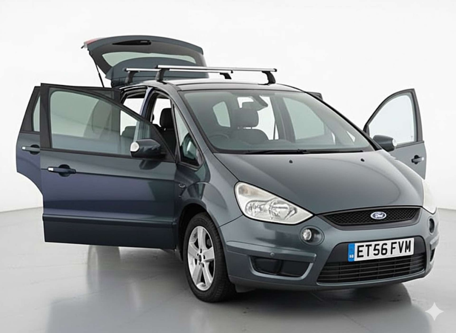 Used Ford S-Max 2007 for sale - 77098239: Photo 1