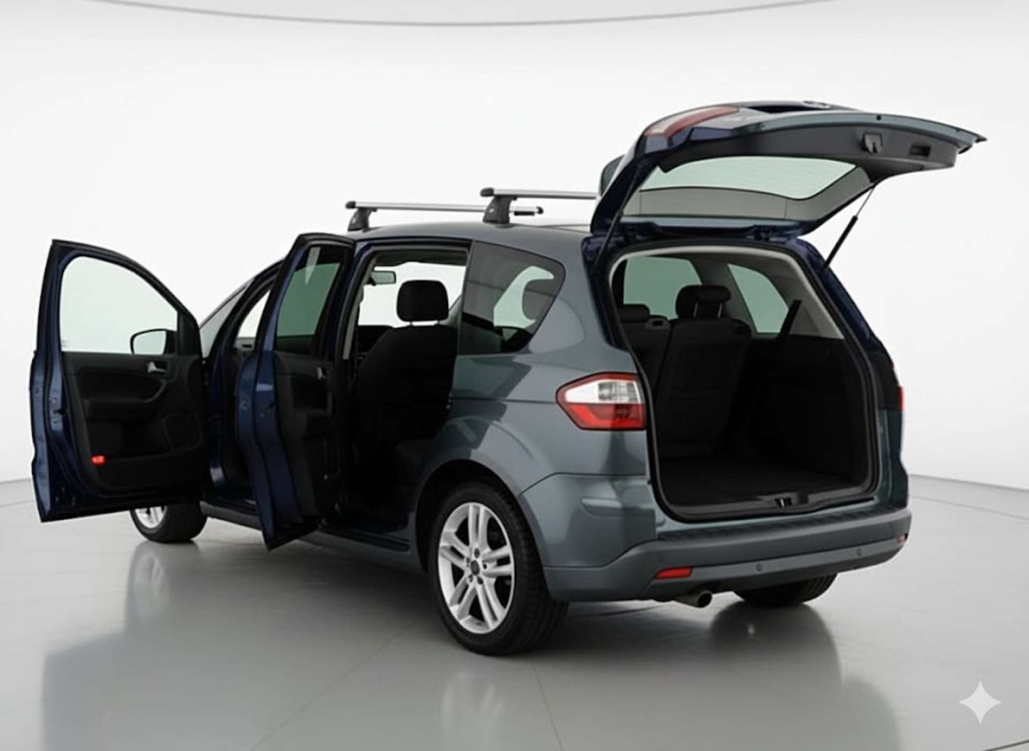 Used Ford S-Max 2007 for sale - 77098239: Photo 17