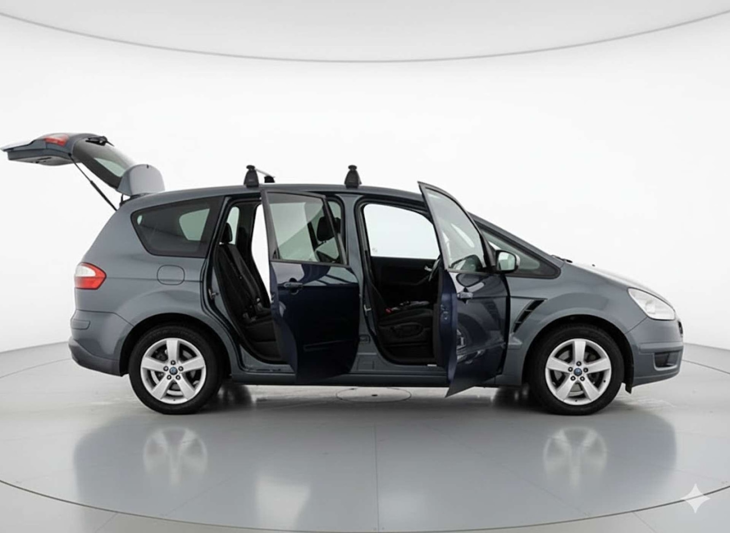 Used Ford S-Max 2007 for sale - 77098239: Photo 7