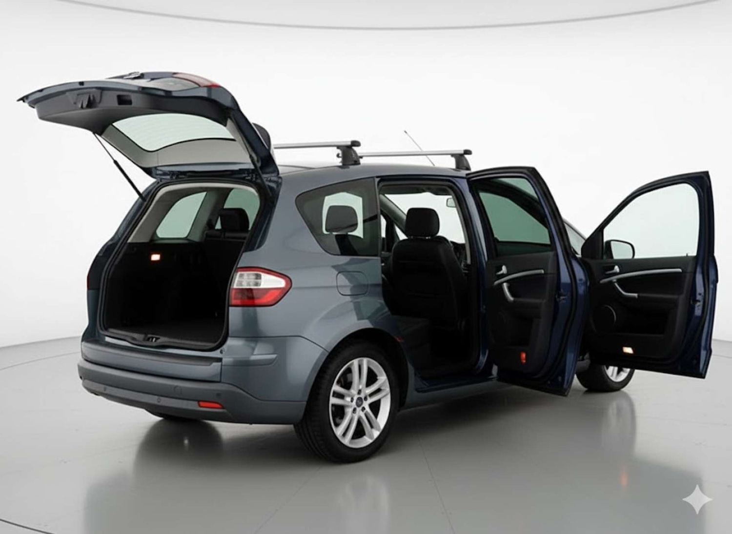 Used Ford S-Max 2007 for sale - 77098239: Photo 9