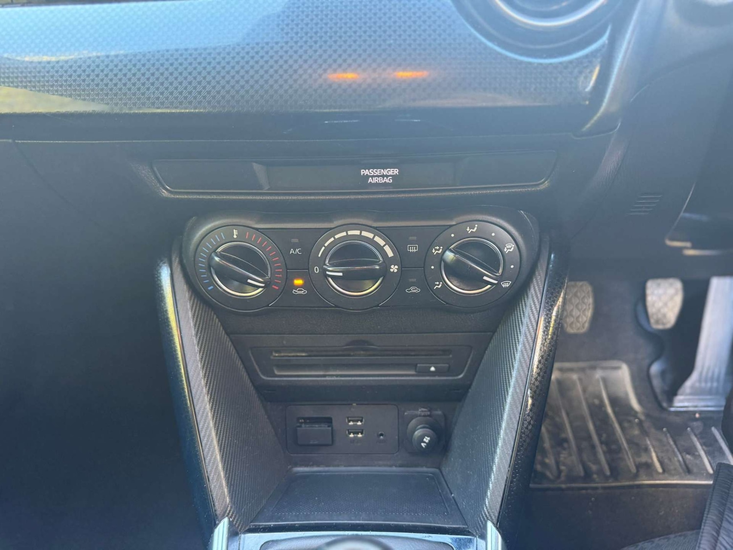 Used Mazda Mazda2 2017 for sale - 77606760: Photo 40