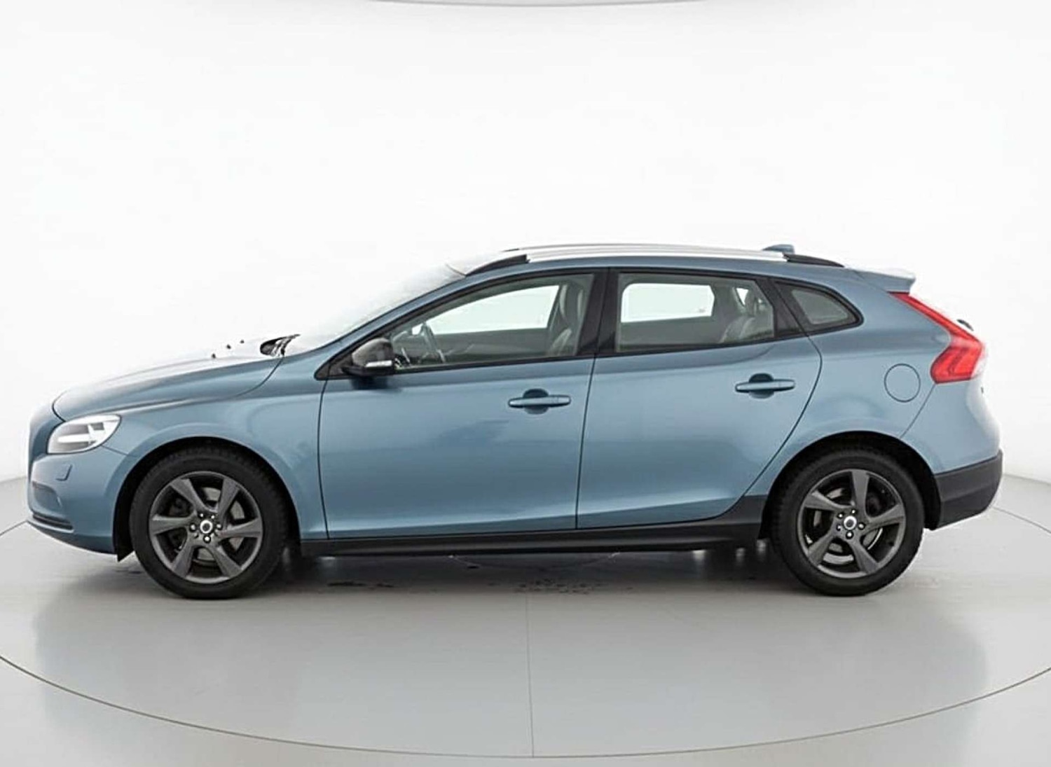 Used Volvo V40 2014 for sale - 77571343: Photo 14