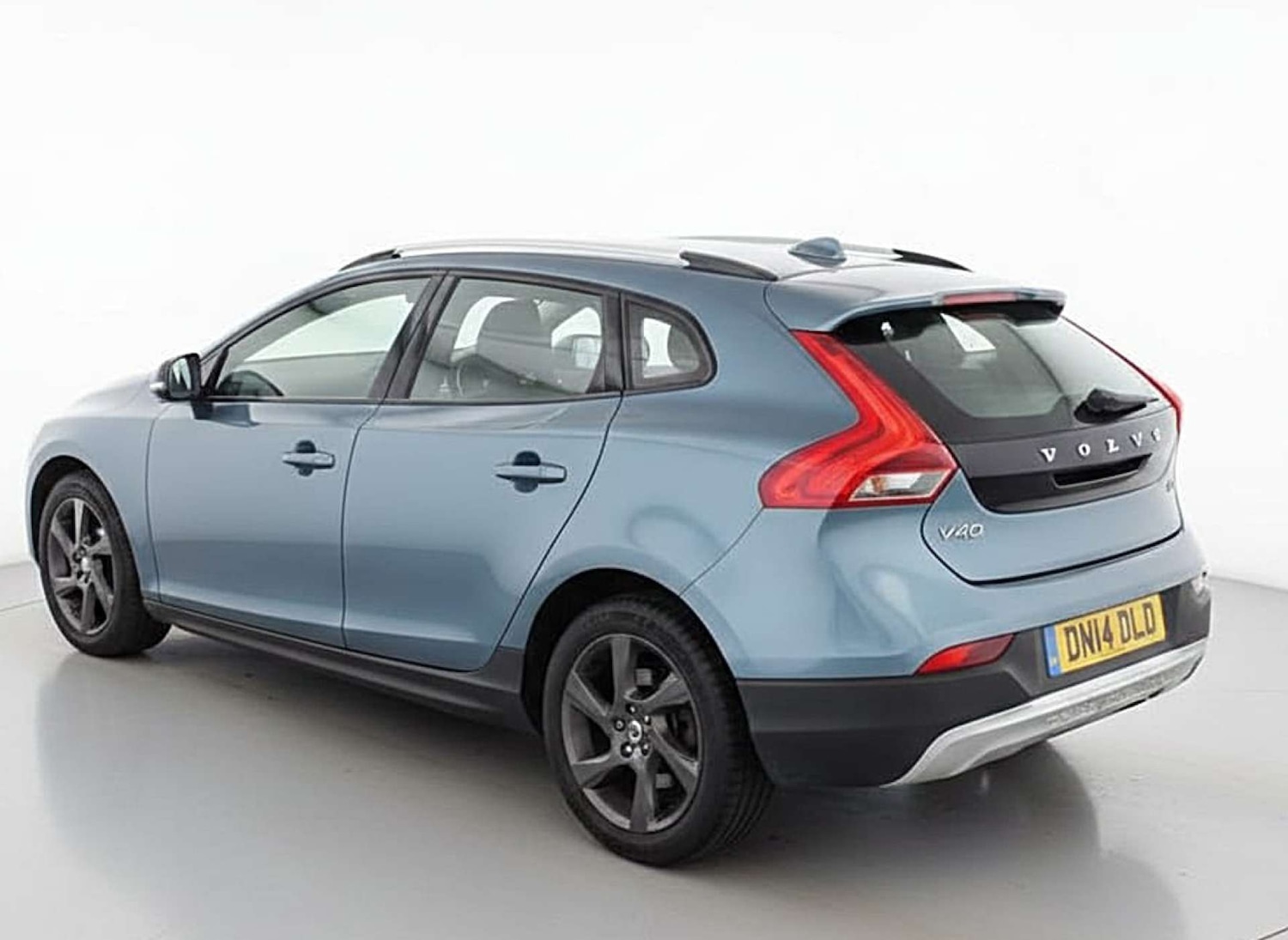 Used Volvo V40 2014 for sale - 77571343: Photo 17