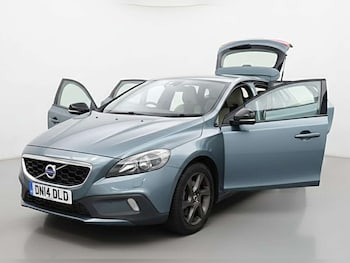 Used Volvo V40 2014 for sale - 77571343: Photo