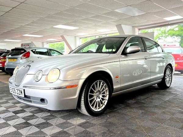 Used Jaguar S-Type 2005 for sale - 73840940: Photo 2