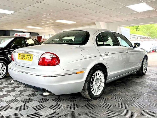 Used Jaguar S-Type 2005 for sale - 73840940: Photo 8