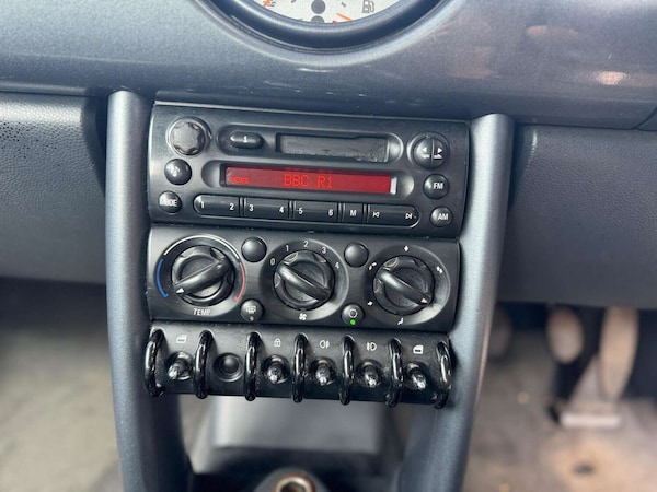 Used MINI Hatch 2003 for sale - 76278205: Photo 44