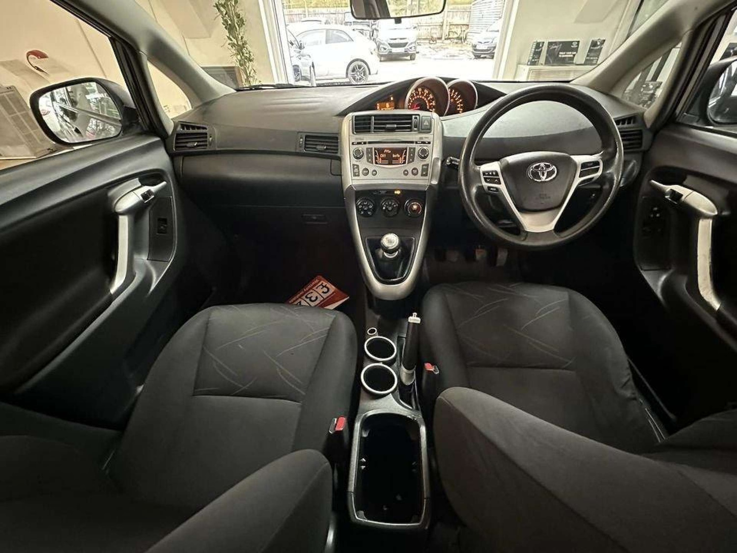 Used Toyota Verso 2011 for sale - 76600690: Photo 11