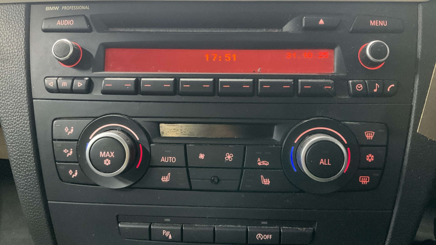 Used BMW 1 Series 2011 for sale - 77259136: Photo 11