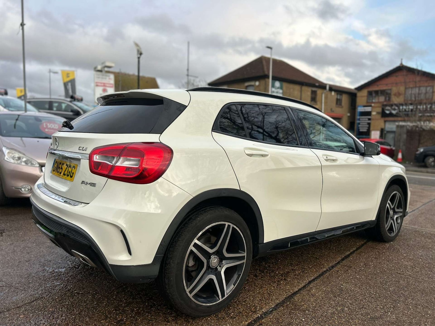 Used Mercedes-Benz GLA 2015 for sale - 77301756: Photo 6