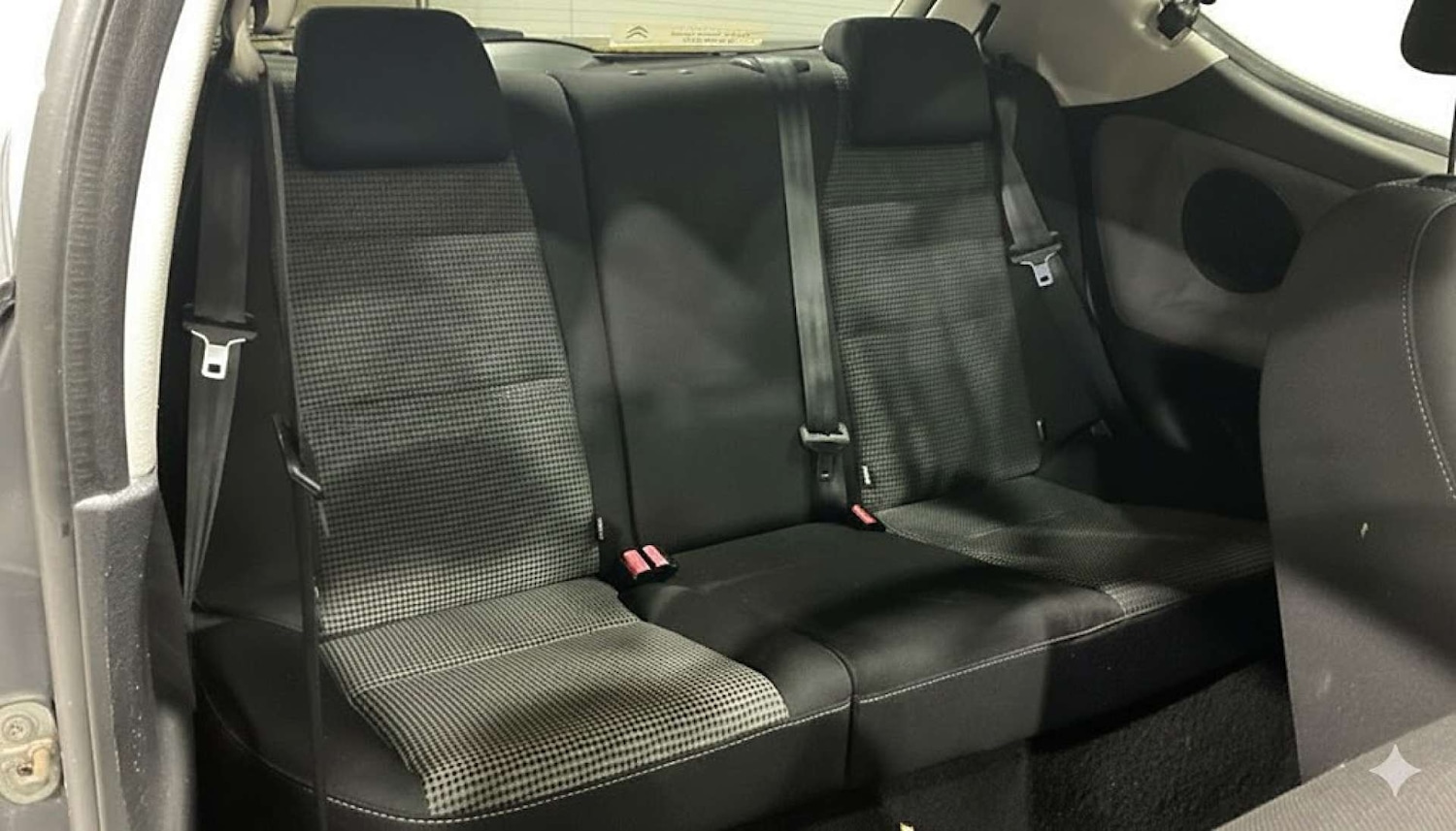 Used Peugeot 207 2010 for sale - 76969229: Photo 11