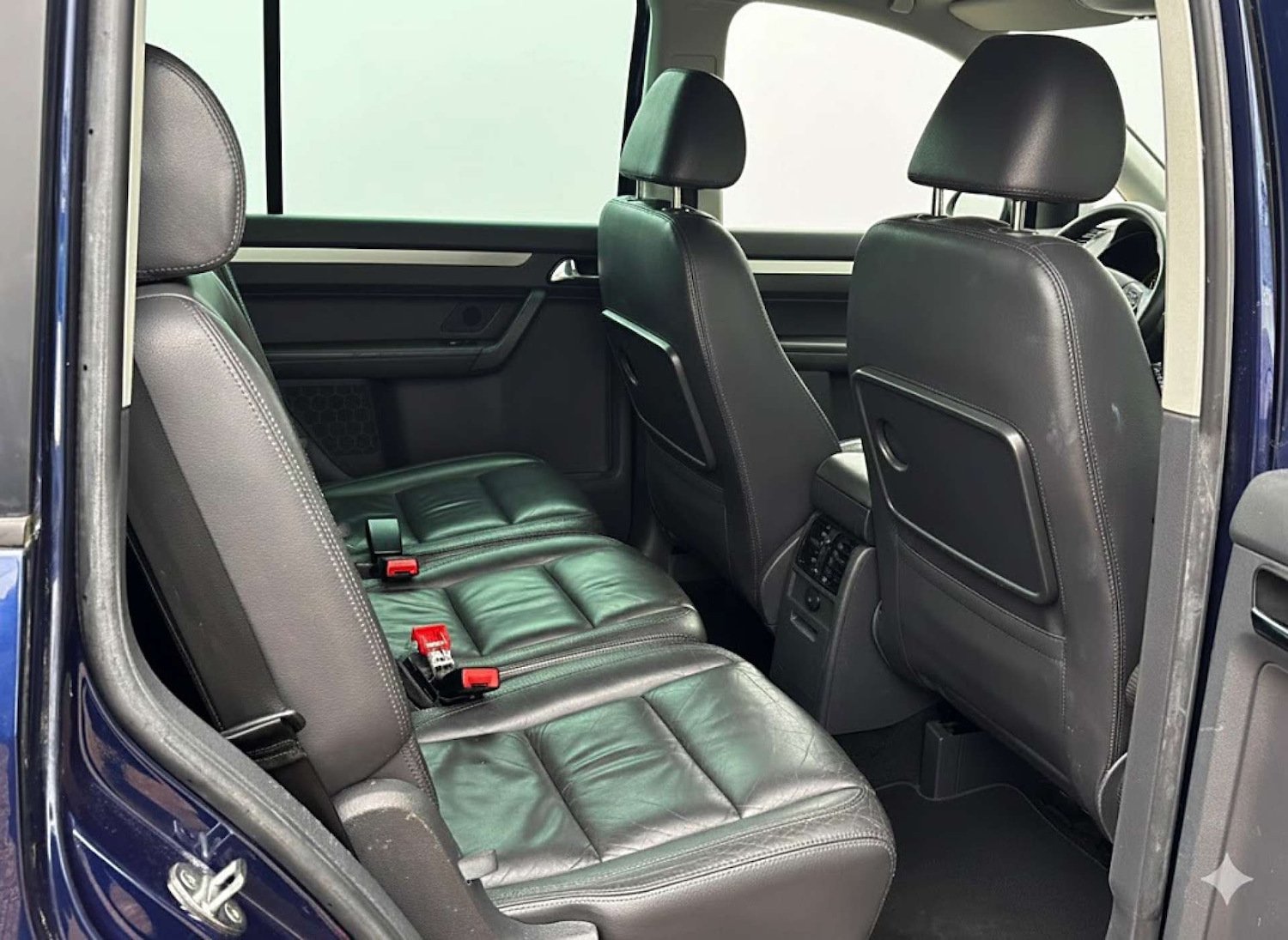 Used Volkswagen Touran 2006 for sale - 77254512: Photo 10